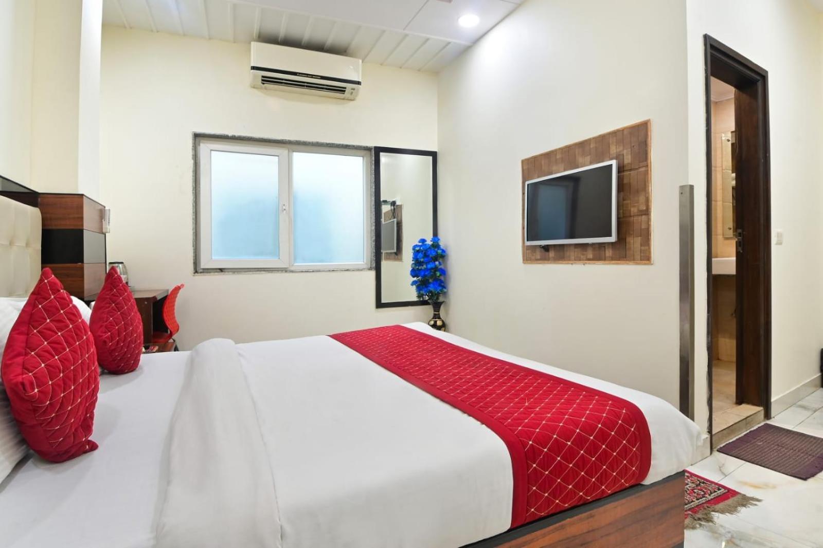 Hotel Emporio View - New Delhi Railway Station - Paharganj Exterior photo