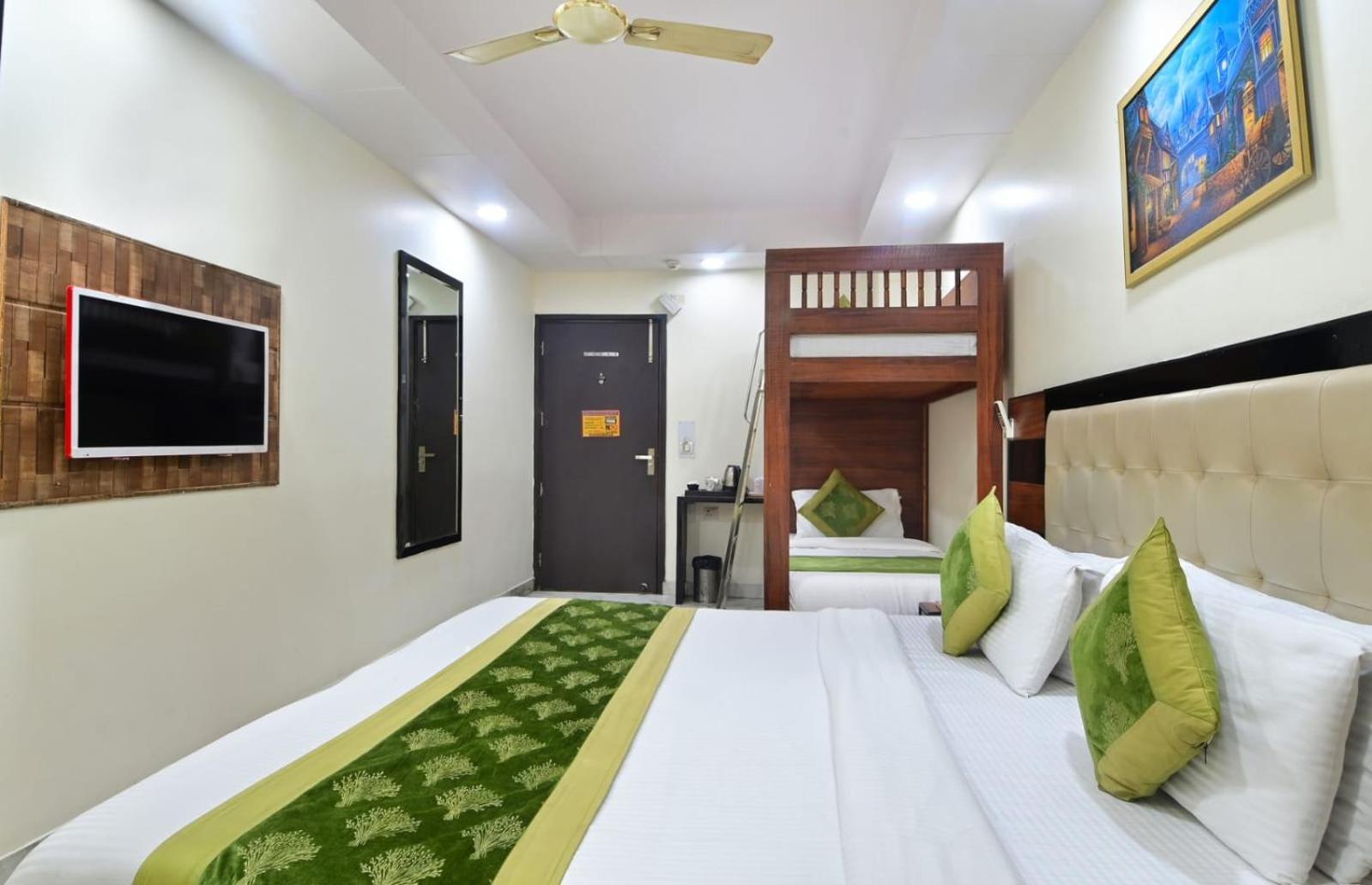 Hotel Emporio View - New Delhi Railway Station - Paharganj Exterior photo